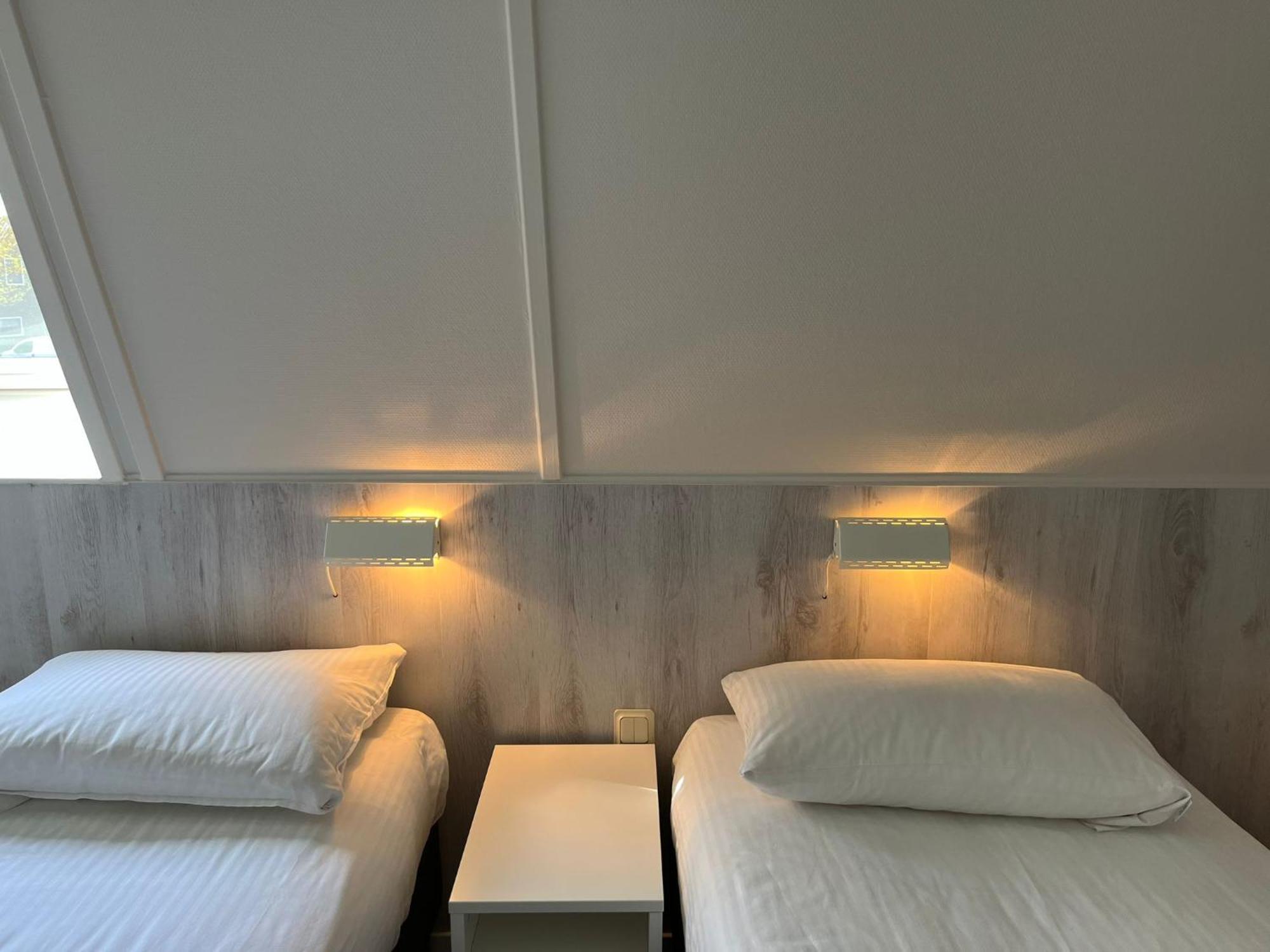 Appartement Zilt, een ruim 4-persoons appartement Buren  Buitenkant foto
