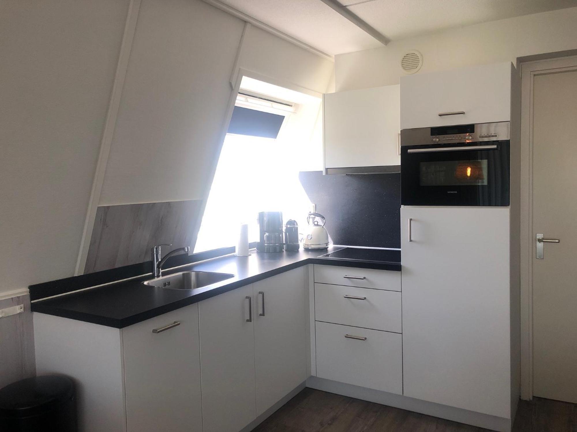 Appartement Zilt, een ruim 4-persoons appartement Buren  Buitenkant foto