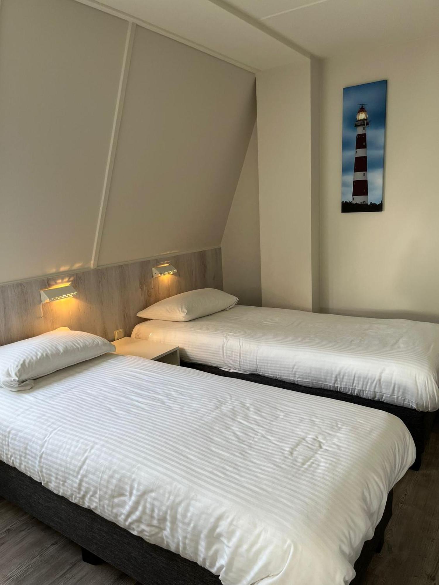 Appartement Zilt, een ruim 4-persoons appartement Buren  Buitenkant foto